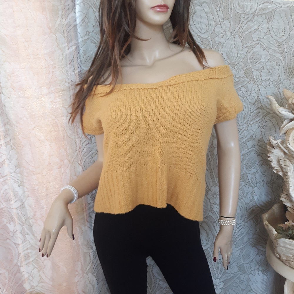 Cropped Slouchy Off Shoulder Yellow DiY Sweater M